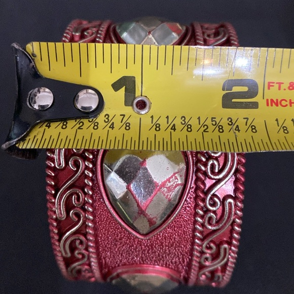 Acrylic hinged Resin Bangle Bracelets- Red - Picture 6 of 9